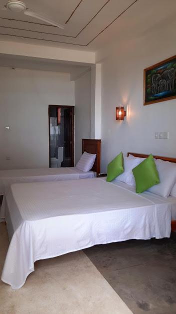 Akurala Beach Boutique Resort Exterior photo