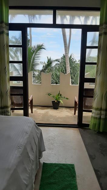 Akurala Beach Boutique Resort Exterior photo